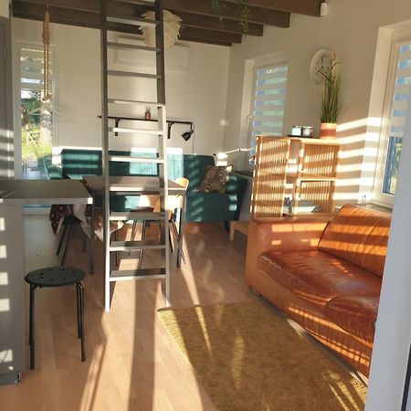 Anna'S Home Jurmalciems Luaran gambar